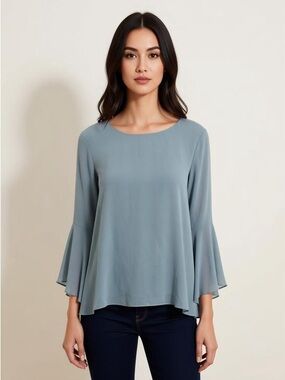 Lightweight grey Bell-Sleeve Blouse